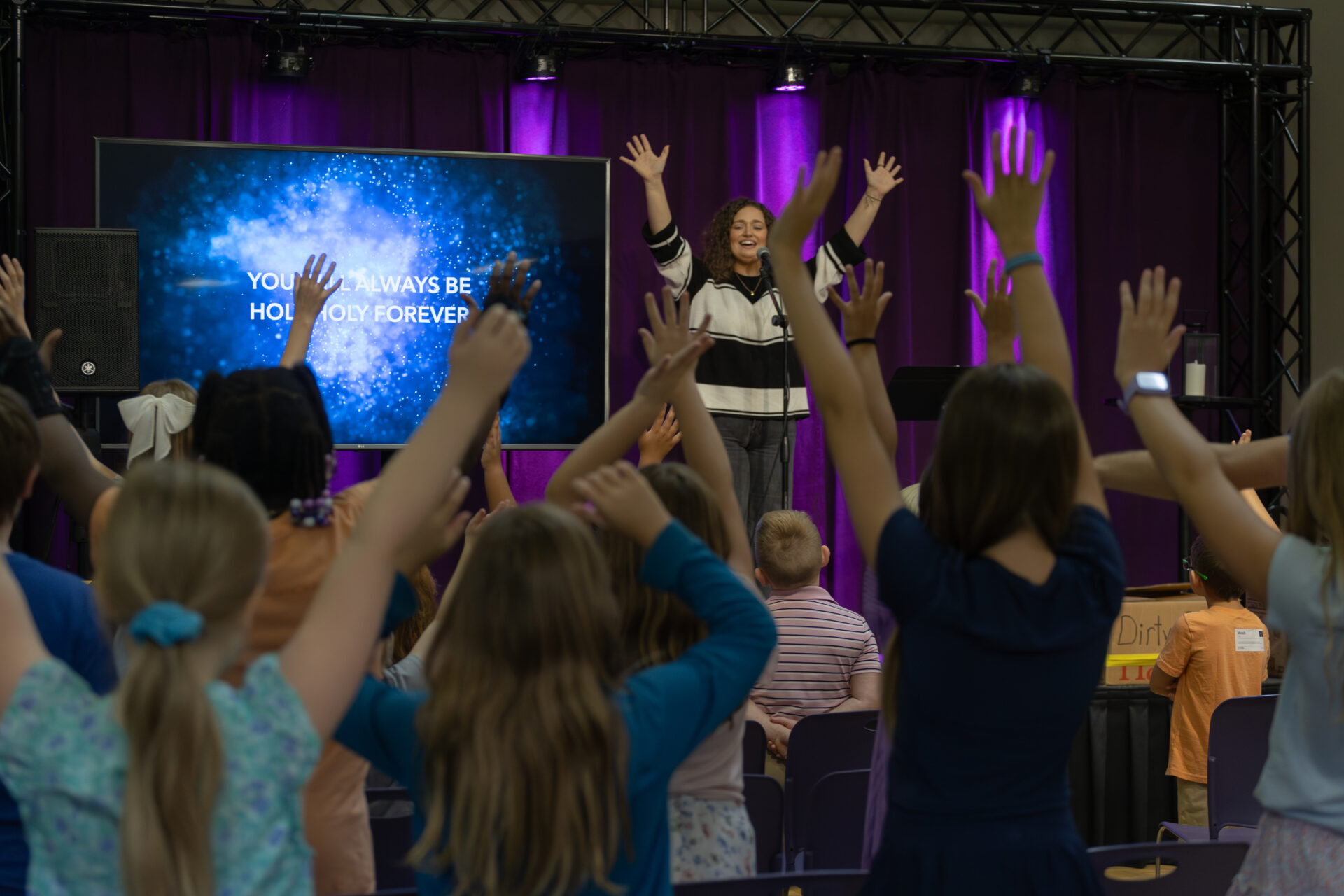 VBS Crowd with First Kids ministry